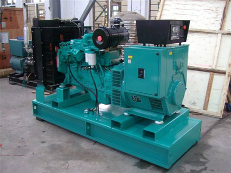 镇宁200kw康明斯柴油发电机组图片 镇宁200kw康明斯柴油发电机组图片